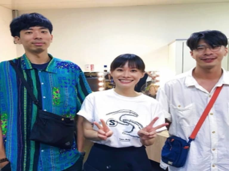 資本主義的逆襲?「反正我很閒」私下「招牌亮點」根本穿搭 Youtuber,網友:「浪漫 Duke 必備單品?」