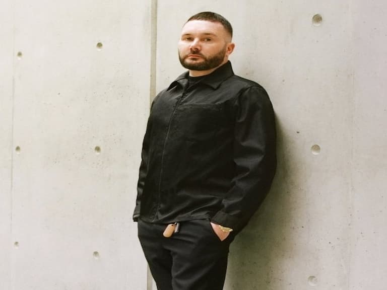 時尚圈又一震撼彈！Dior 男裝設計師「Kim Jones」加入 FENDI！網友：又要變潮了嗎？