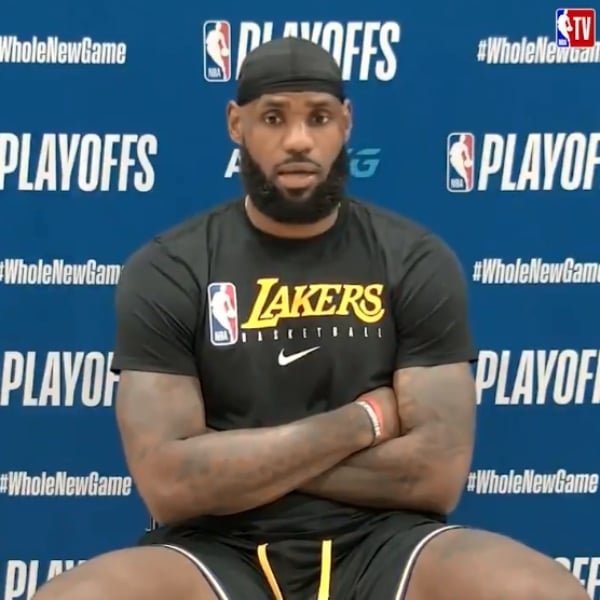 就是擋不住！Harden 一人 20 罰比湖人全隊還多，詹皇：他是我看過最棒的進攻球員