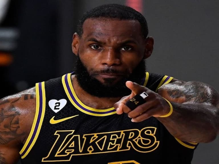 依舊沒有極限！詹皇今年季後賽數據驚人，35 歲再創 NBA 史上唯一「最難打破」紀錄