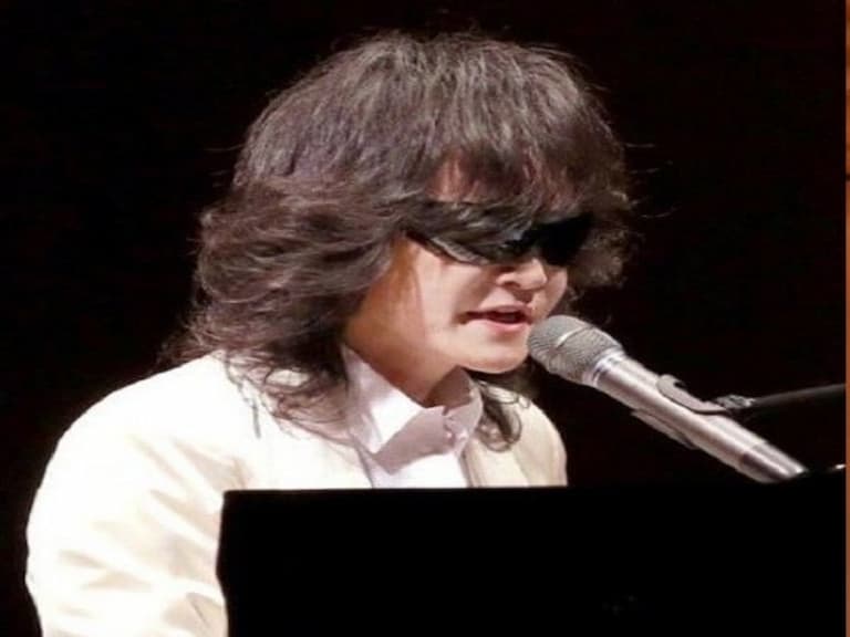 不能開演唱會怎麼辦？X JAPAN 主唱 Toshl 竟舉辦一對一獨享演唱會，網友：寵粉大神！
