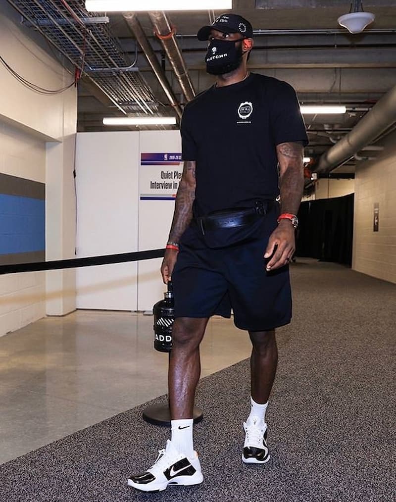 lebron james sacai