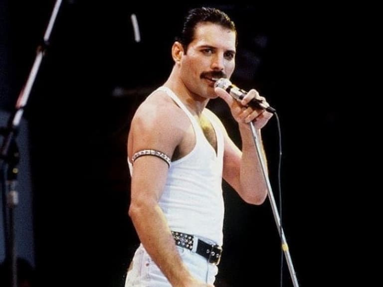西洋男女歌手最佳現場演出 Top.10:凱莉米洛 Kylie Minogue、皇后樂團 Queen⋯第一名不意外!