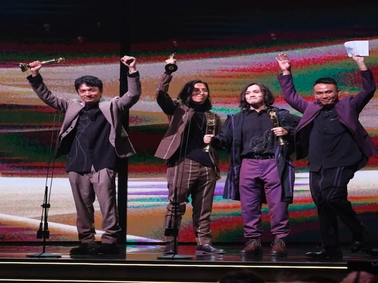 金曲 31 /「在台灣可以自由玩音樂非常驕傲！」回顧金曲最動人感言，余佩真：「謝謝我太太，成為我的心臟！」