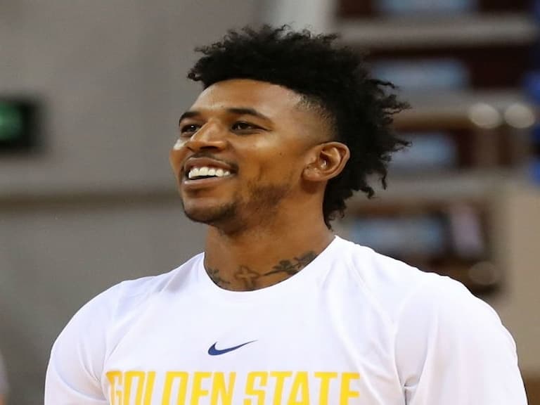 Nick Young 認為詹皇才是 NBA 史上最強：「喬丹從未在總冠軍賽對抗過真正的超級球星！」