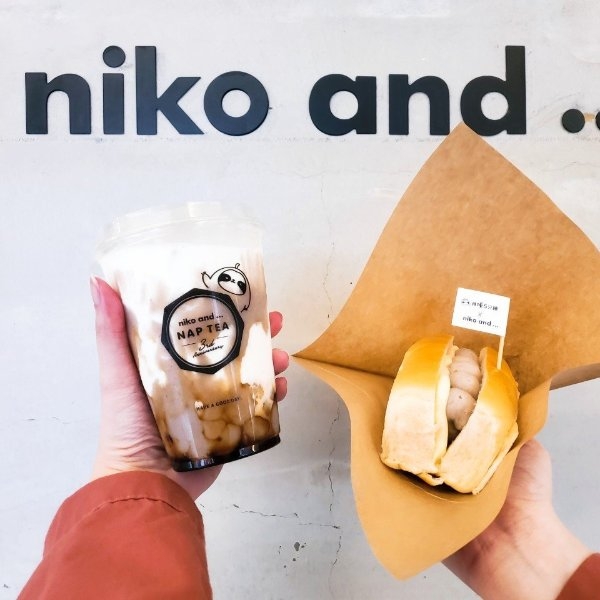 niko and x 再睡 5 分鐘聯名太療「芋」！3 款必喝芋頭牛奶推薦，「這家」居然只要 35 元！