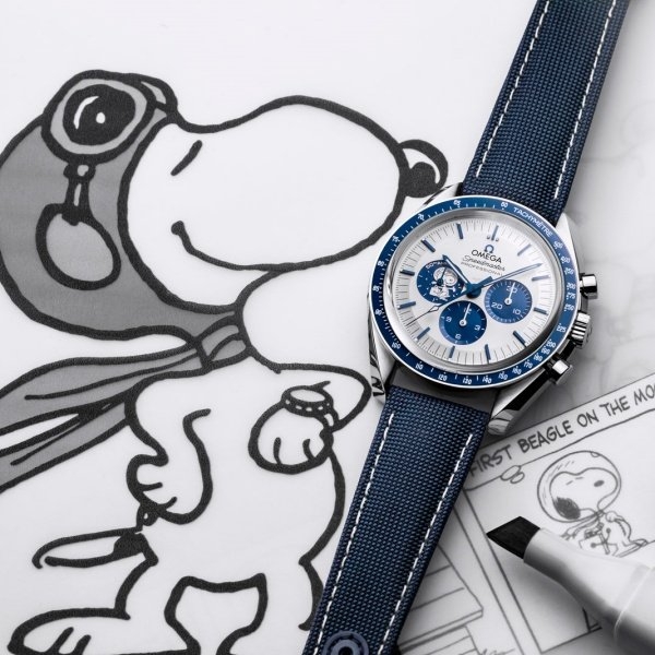 歐米茄隆重推出  超霸系列「銀史努比獎章」50週年紀念版腕錶