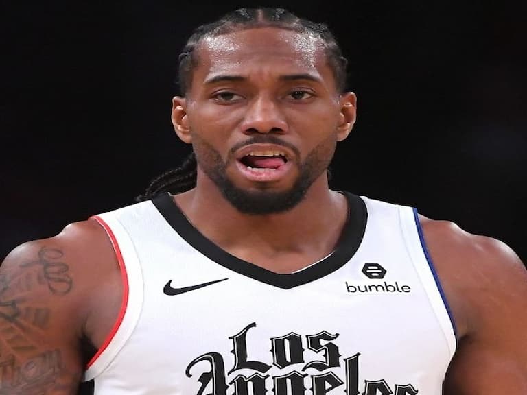 不忍了!傳多名球員對 Kawhi Leonard 可以輪休感到不滿,快艇內部氣氛逐漸僵化