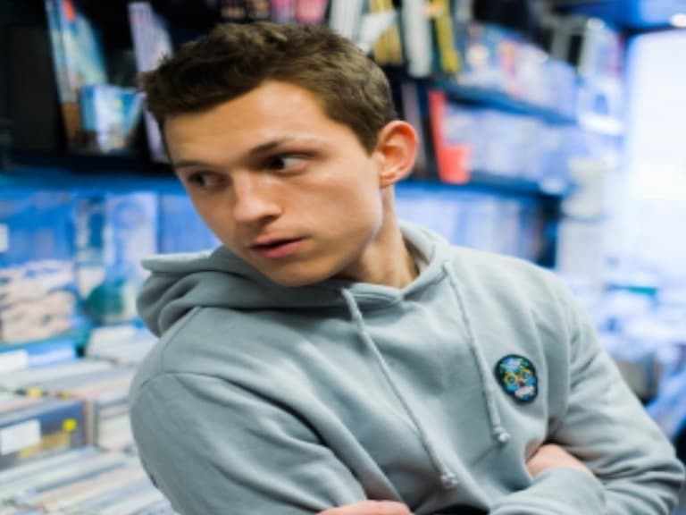 直接戀愛!蜘蛛人 Tom Holland 小鮮肉「3 款重點秋冬」必敗大公開,女粉:「我受不了了!」