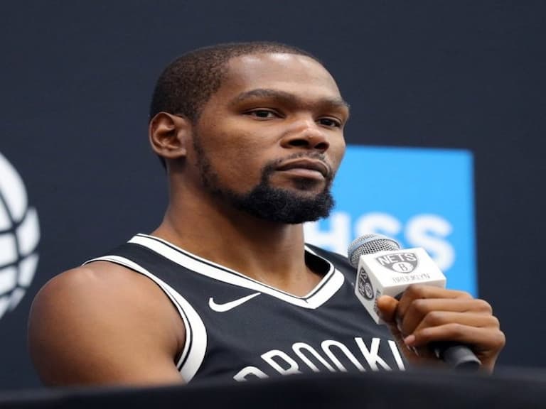 又不演了!被網友酸「尼克 > 籃網」Kevin Durant 開本尊霸氣回嗆:你最爛
