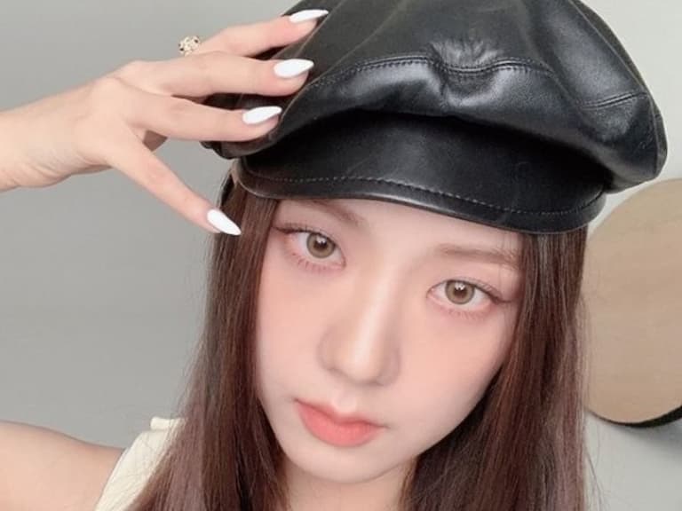 BLACKPINK Jisoo 認愛安普賢引熱議!回顧她的 3 個絕美瞬間,難怪讓人心動!