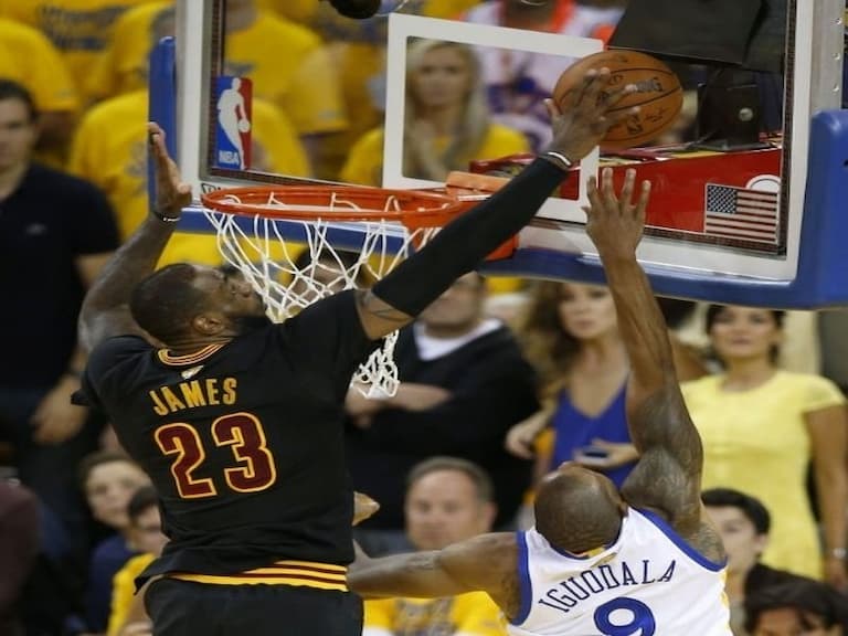 超有共鳴！盤點 10 大 NBA「有聲音句子」球迷狂推：OH BLOCKED BY JAMES！