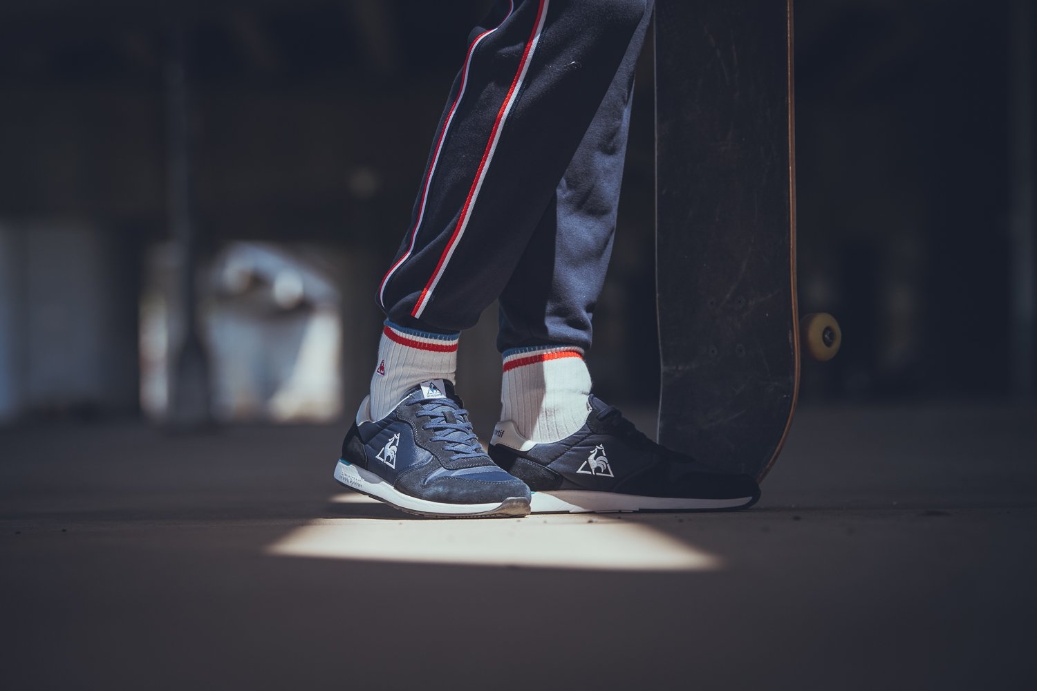 擁抱 80 年代的老派美好，搭載 le coq sportif 法式運動基因穿梭街頭