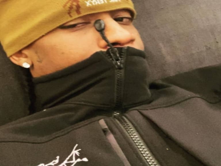 誰才能問鼎「街頭機能王」?這 3 大「機能外套」品牌就是讓 Travis Scott、肯爺⋯等火熱饒舌歌手親著的選擇
