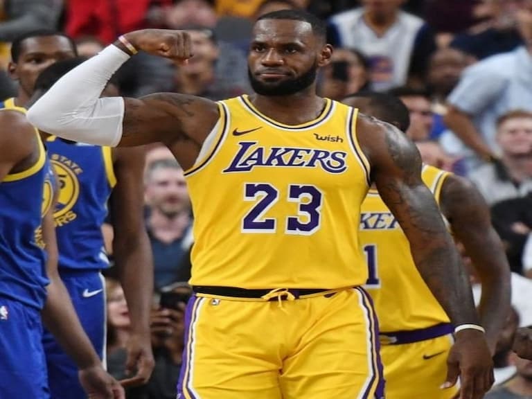 秋冬天冷沒做好小心 GG！NBA 球星也會做的 8 個籃球暖身動作，不想受傷就做好筆記～