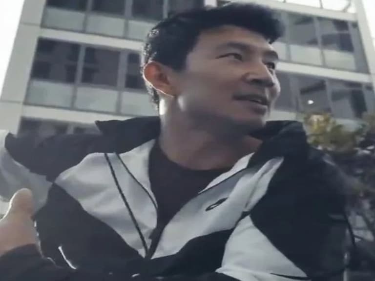 漫威電影第一個亞裔超英！劉思慕展現《尚氣》中國功夫武打影片，自豪秀出好身手！