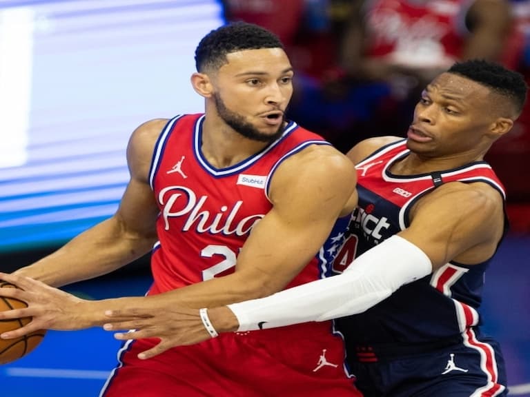 NBA／請鬼拿藥單？魔獸在賽後教 Ben Simmons 如何投籃，76 人教練：我感到好緊張！