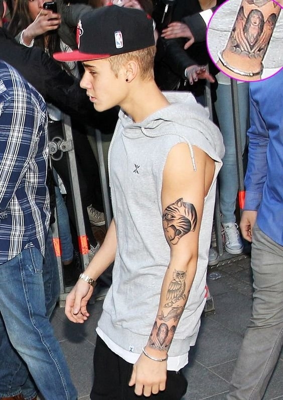 根本人體花布！盤點小賈 Justin Bieber 身上 6 個刺青圖案，這些紋身背後有著滿滿洋蔥⋯