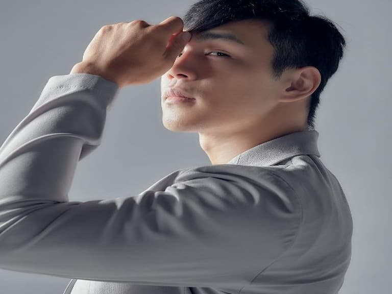 台版「東尼大木」太有才!從當 AV 男優到個人 MV 音樂都沒問題,Dcard 網友:被 AV 耽誤的歌手
