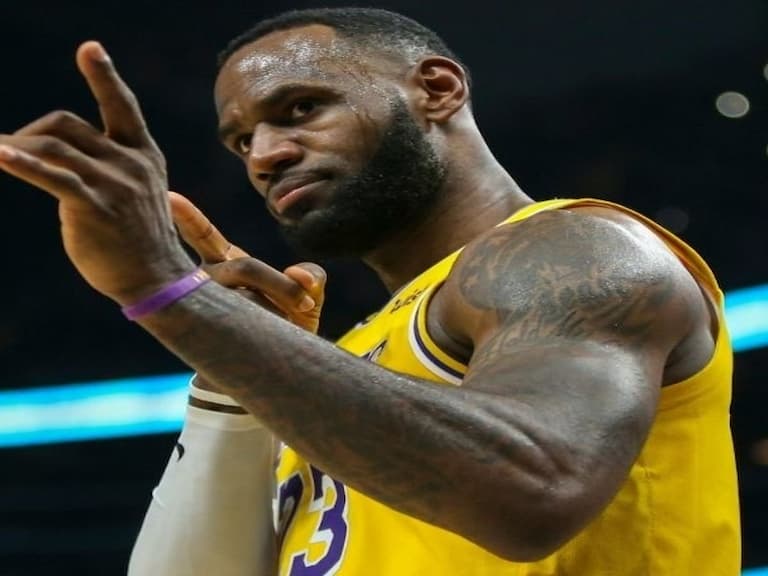 NBA／東區大遷徙？著名體育人士：「現在詹皇在西區了，那些球星都突然想去東區打球」