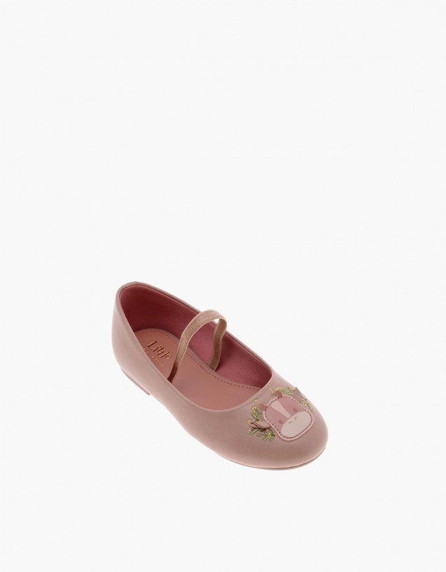 CHARLES & KEITH 歡慶春節!以紅色妝點新春時尚,現活力十足正能量!
