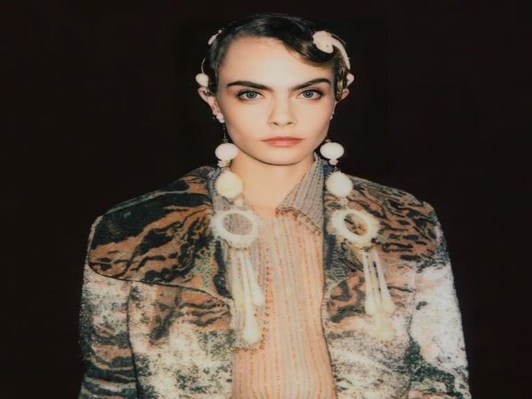 最潮總監 Kim Jones 首個 Fendi 高訂秀果然狂，Supreme T 恤上的超模都現身了！3 大懶人包帶你看！