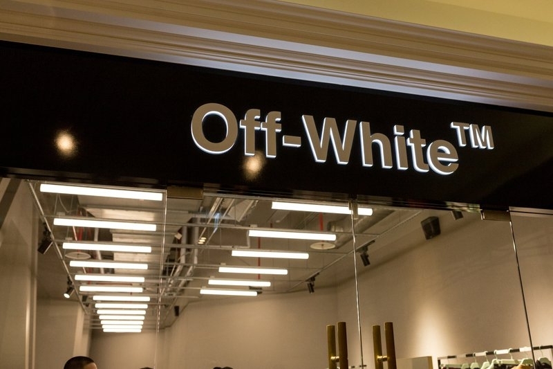 以後排隊要換地方了！Off-White 台北旗艦店將搬離文華東方，改在「這裡