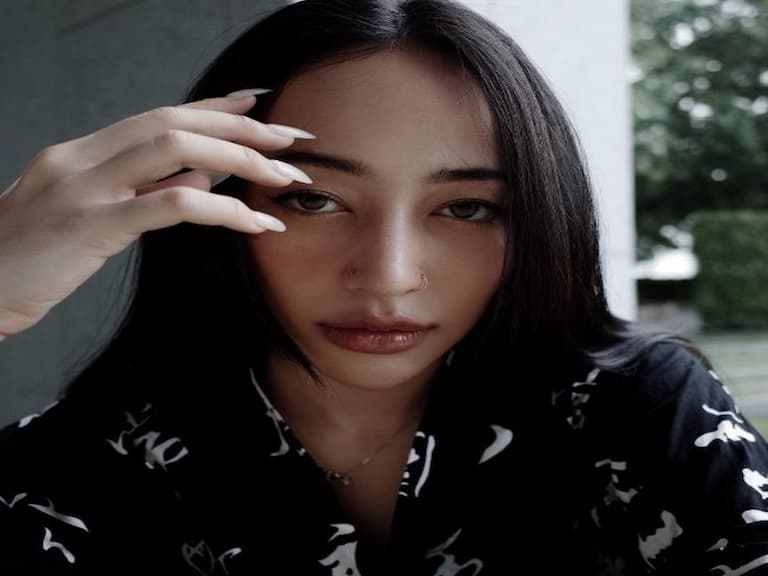 泰辣了!泰國「高顏值女 Rapper 」Gena Desouza 私下潮流裝備比男生還要兇!