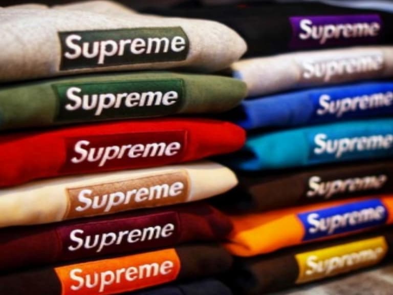 老潮人證明書!盤點 3 款「潮經典」單品,BAPE 鯊魚帽夾、Supreme Bogo 全部穿過才夠潮!