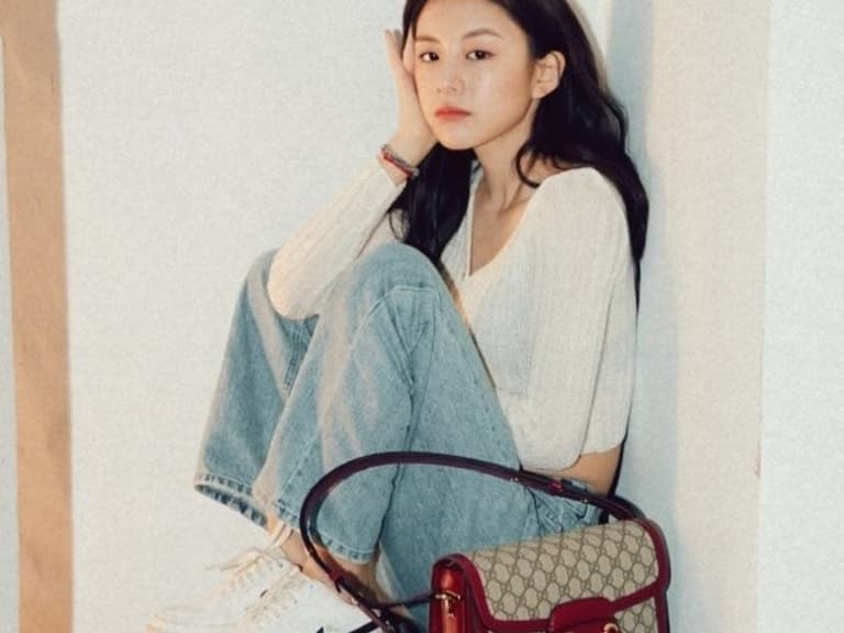 全韓國女生都想整成她,但我最想跟她交換鞋櫃!高允貞私下超兇球鞋蒐藏大公開!