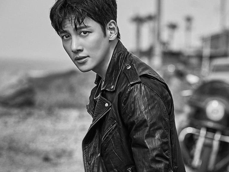 溫差大到不會穿衣?推薦池昌旭、曹承佑等 3 位男神穿搭公式,一件皮衣外套就能顯帥又百搭!