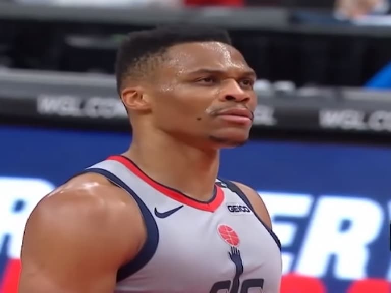NBA／有夠尷尬！湖人主場轉播誤將 Westbrook 頭像放成 Isaiah Thomas，超大烏龍引發球迷熱議