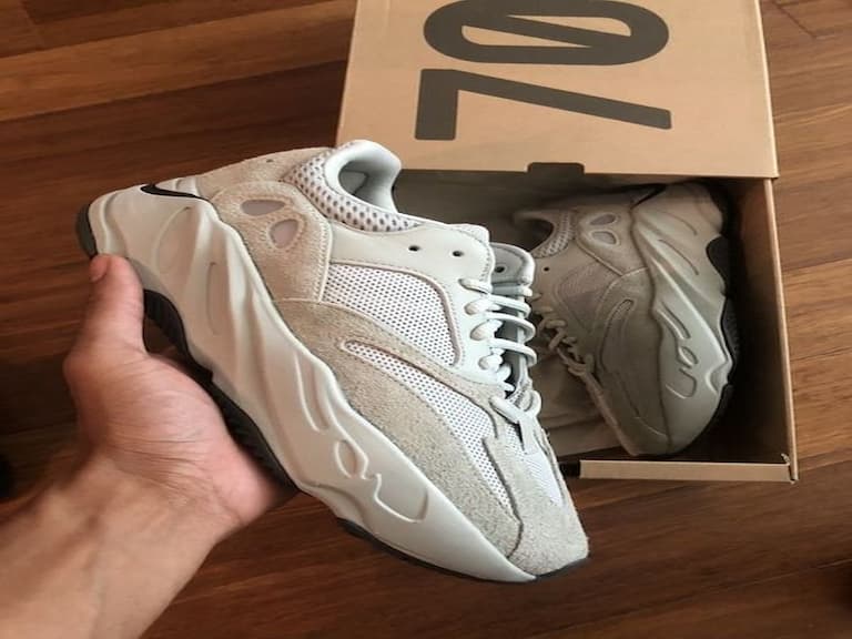 「人人有椰子」的操作買單嗎？肯爺推出 6 款全新 adidas Yeezy 系列潮鞋，哪一雙讓你最動心？