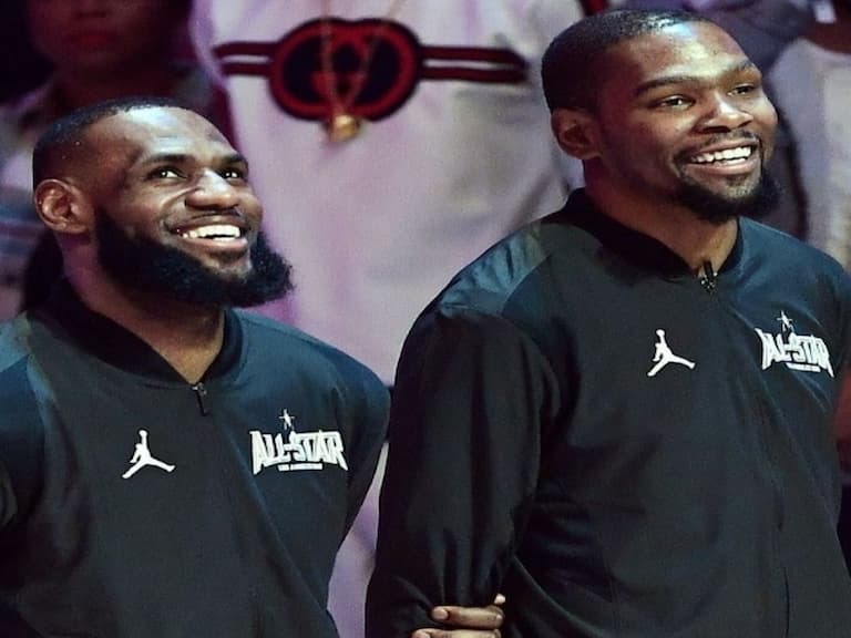 NBA／LBJ、Curry、字母哥同隊！2021 全明星賽陣容出爐，詹皇解釋「不選爵士雙星」原因太真實