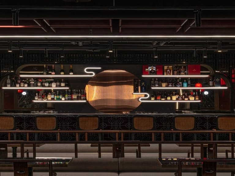 中西元素的混合之美！台北全新形態餐酒館[ 隱世 ]，打造新台式時尚風格 ！