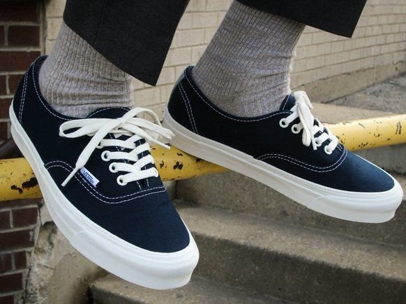 穿膩平價帆布鞋了嗎？推薦 3 款「高端帆布鞋」，連你最愛的 Converse、Vans 都上榜！