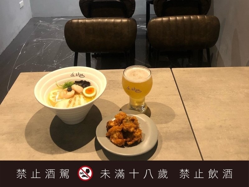 酒吧下麵給你吃！推薦台北 3 間「酒吧 x 拉麵」的神組合，YouTuber 壹加壹大推「這家」！