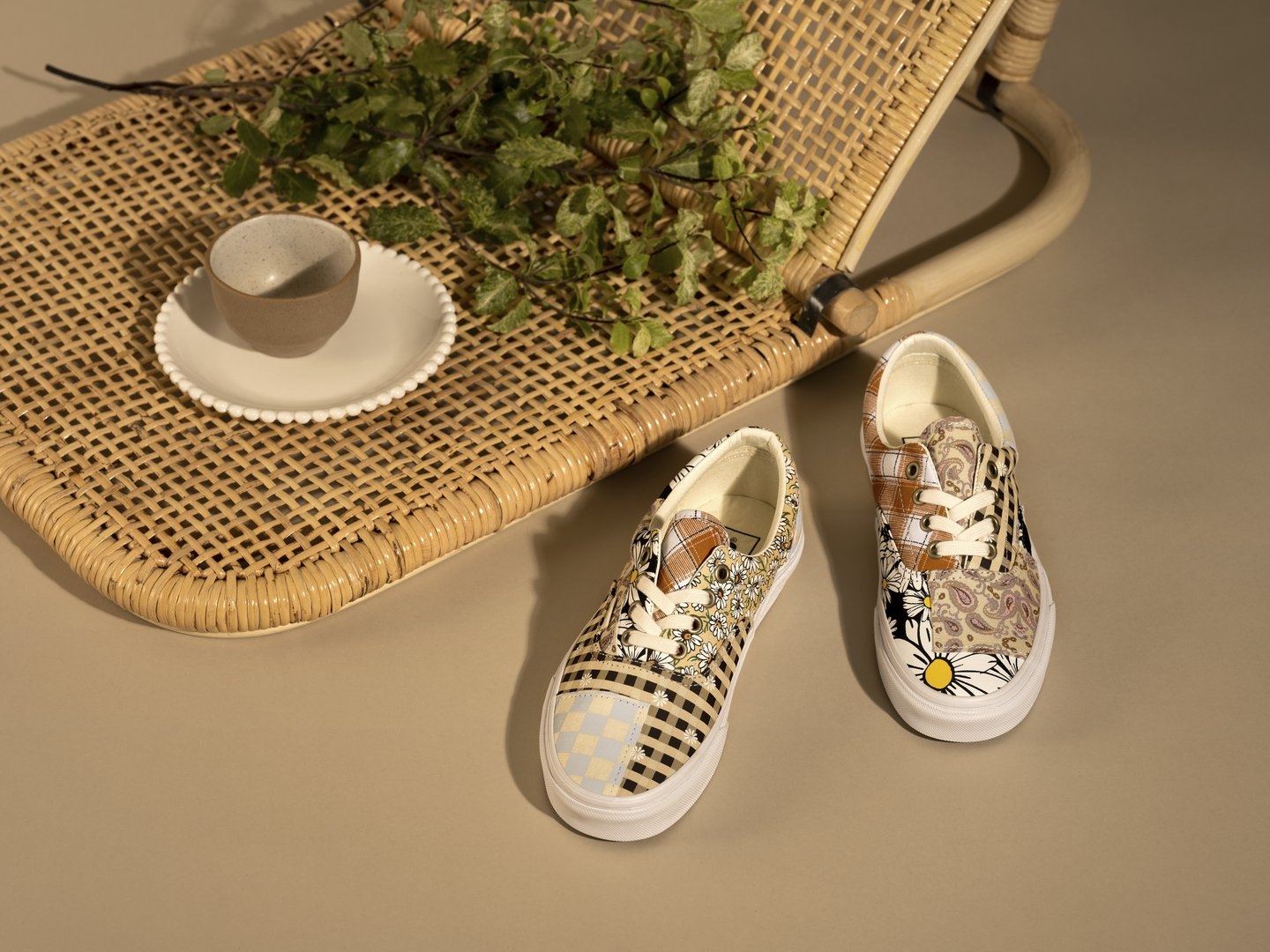春夏最新潮趨勢!混種拼接工藝,VANS MEADOW PATCHWORK 全新發售!