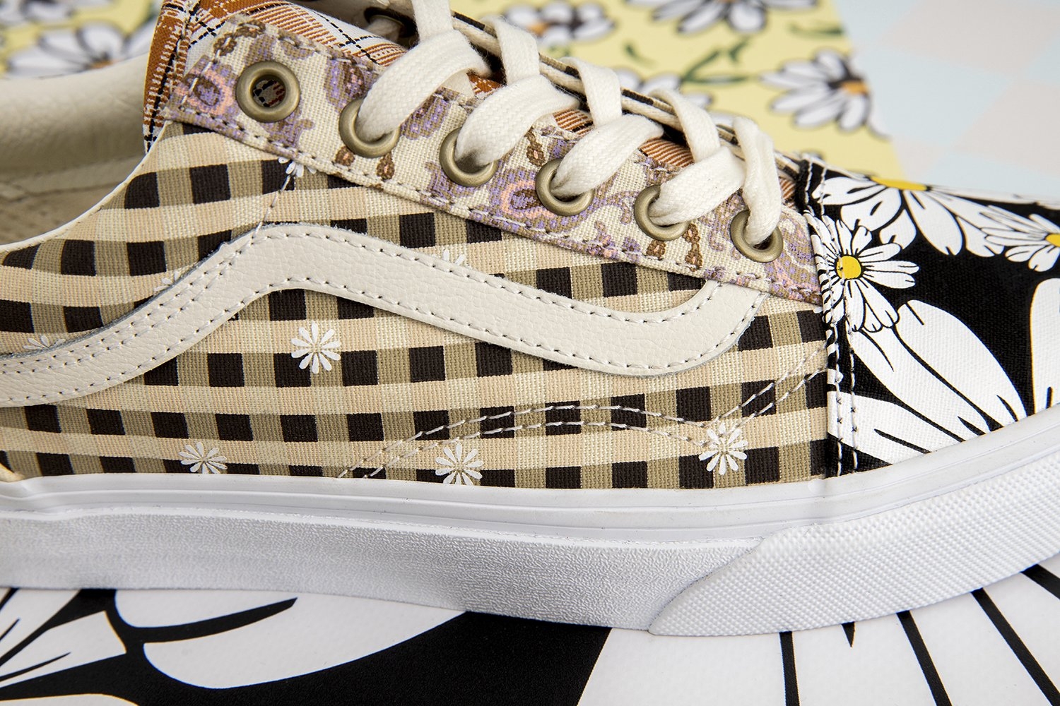 春夏最新潮趨勢!混種拼接工藝,VANS MEADOW PATCHWORK 全新發售!
