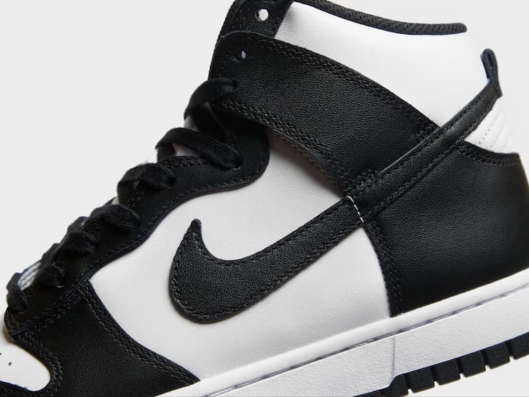 推薦 3 款 2021 年必入手「不聯名也很可以」的 Nike Dunk，就連你最愛的「黑白熊貓」也有！