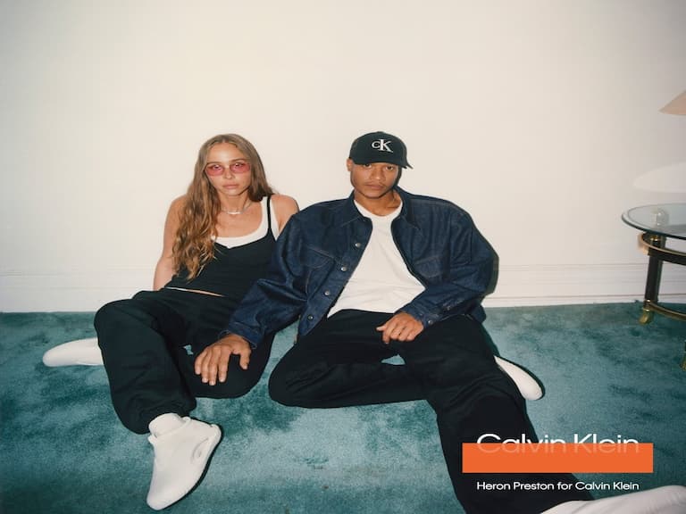 超欠買!Calvin Klein、BAPE 等「3 款聯名好貨」推薦,又要跟你的錢包說抱歉了⋯