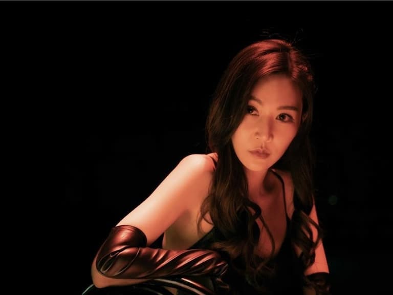 《影后》曾莞婷美腿照靠這招!推薦 5 雙「修腿神鞋」穿上去秒變身潘茵茵!