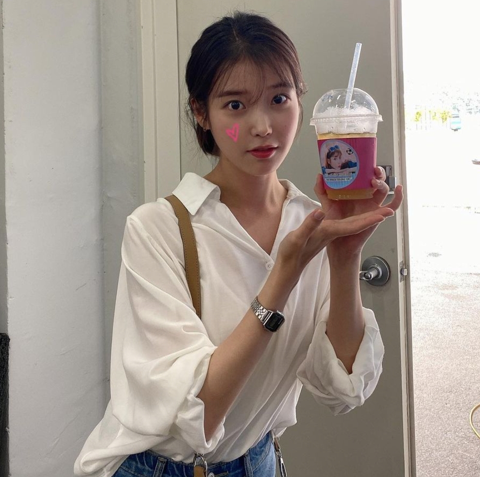 IU