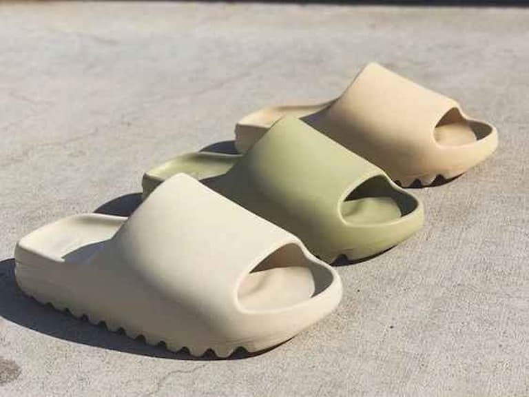 adidas Yeezy、Nike 等 3 款 2021「夏日涼爽拖鞋」推薦!防疫在家工作穿也超適合!