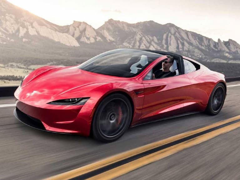 特斯拉電動超跑 Roadster 2 裝「火箭推進器」,馬斯克親口證實加速到 100 只要 1.1秒