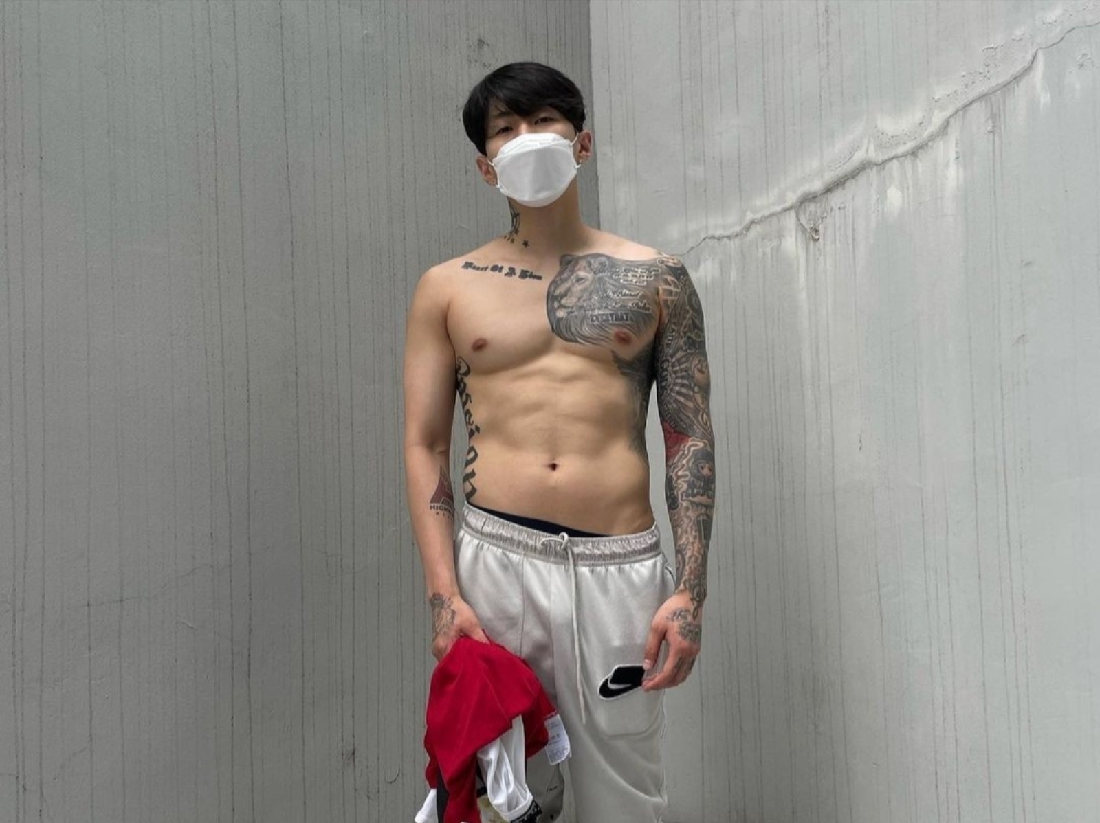 韓國饒舌歌手朴宰範 Jay Park 「大胸肌健身菜單」推薦，跟著練這 4 招保證你成為胸肌怪物！