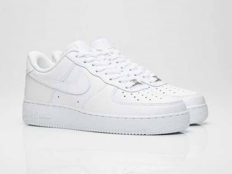 Travis Scott 也愛的 Nike Air Force 1 你怎麼可以不入手？準備穿上它進入大嘻哈時代！