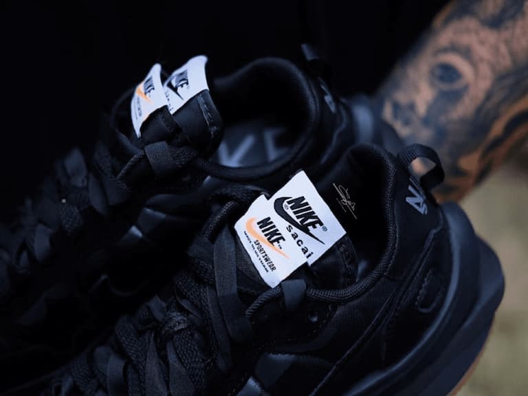 Sacai x Nike Vaporwaffle 2021 聯名爆款球鞋「黑魂」配色即將發售,這次不買不行了!