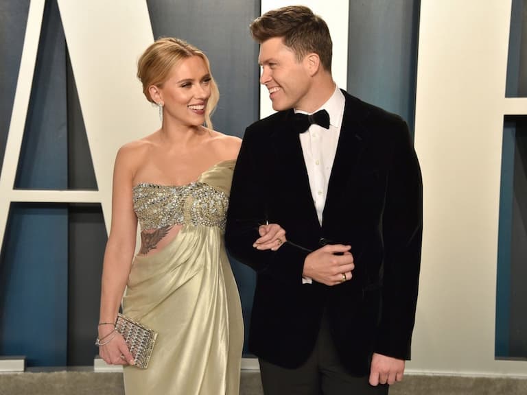 「黑寡婦」史嘉蕾喬韓森懷孕了，與帥哥老公 Colin Jost 迎接第一個小孩！