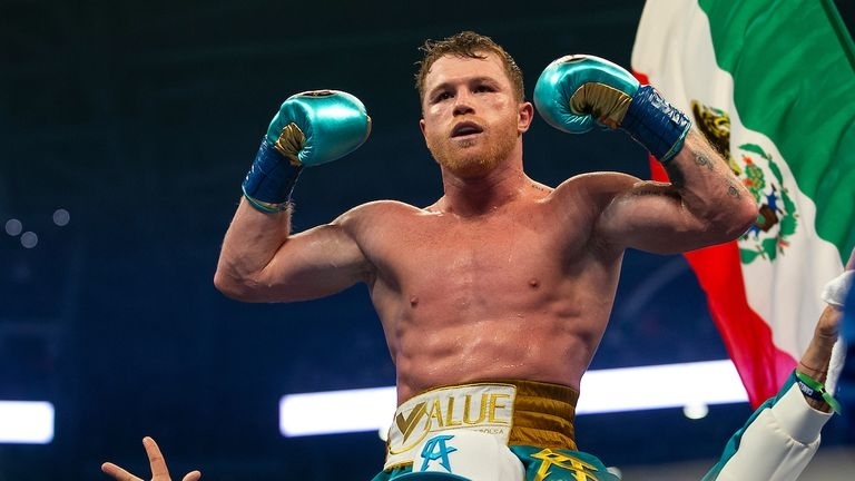 已稱霸四量級，即將統一超中量級的 30 歲拳王 Canelo Alvarez